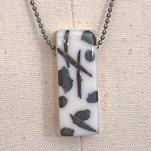 NWOT Grecian Black & White & Gold Abstract Tile Ball Chain Necklace